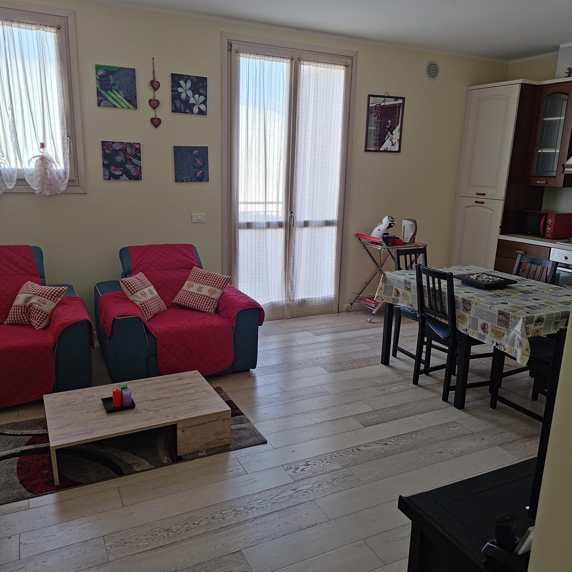 Peschiera Appartamenti Vacanze Peschiera del Garda Extérieur photo