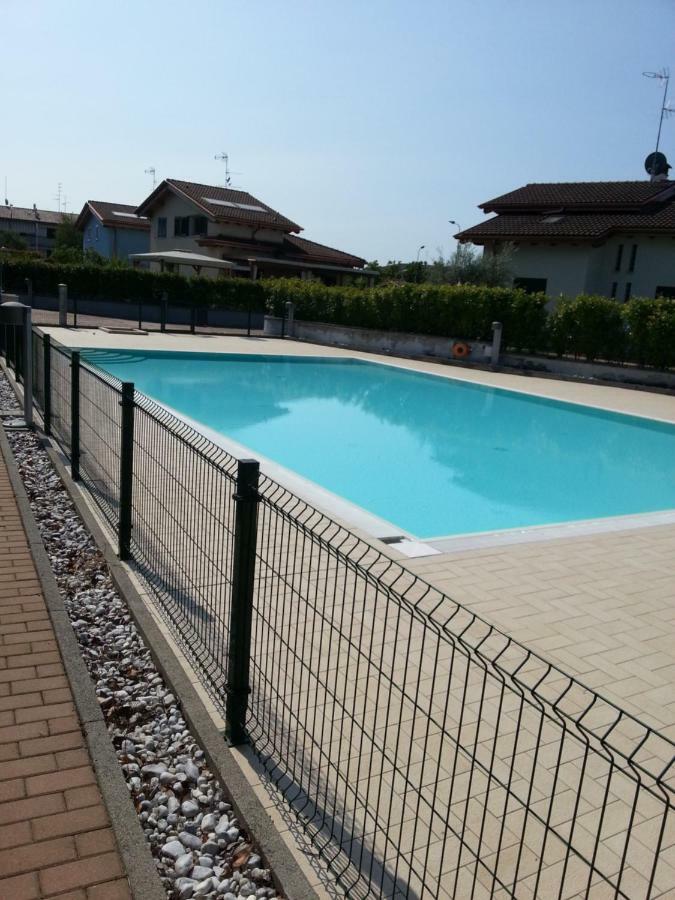 Peschiera Appartamenti Vacanze Peschiera del Garda Extérieur photo