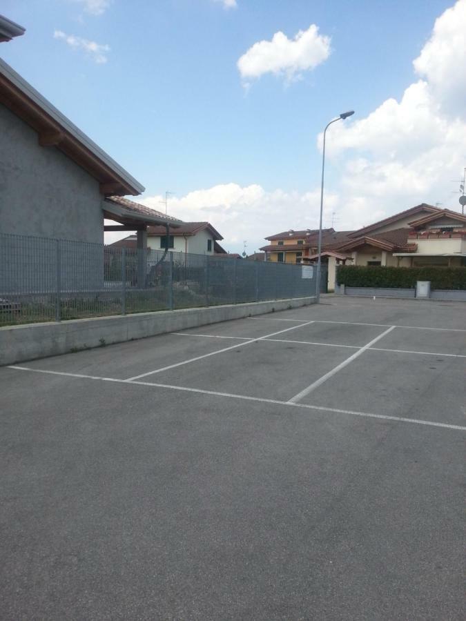 Peschiera Appartamenti Vacanze Peschiera del Garda Extérieur photo